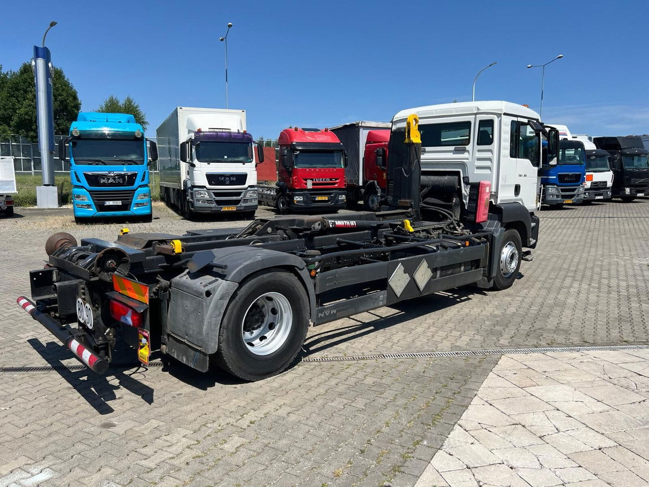 MAN TGS 18.320 NO Rust / Multilift Joab / BIG Wheelbase - Autocarro portacontainer/ Caisse interchangeable: foto 5 MAN TGS 18.320 NO Rust / Multilift Joab / BIG Wheelbase - Autocarro portacontainer/ Caisse interchangeable: foto 5
