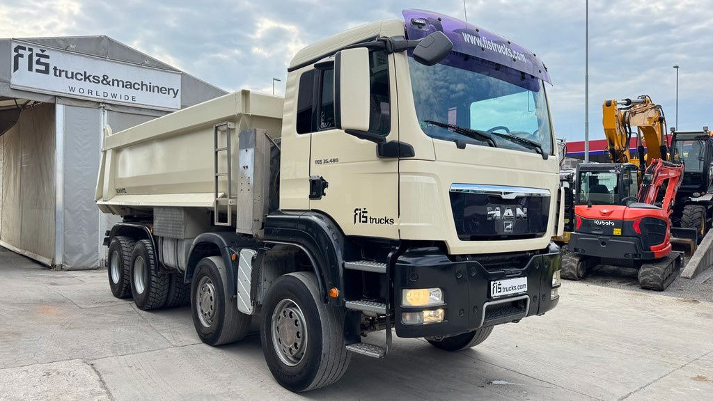MAN TGS 35.480 8x4 schmitz dumper tipper - Autocarro ribaltabile: foto 3 MAN TGS 35.480 8x4 schmitz dumper tipper - Autocarro ribaltabile: foto 3