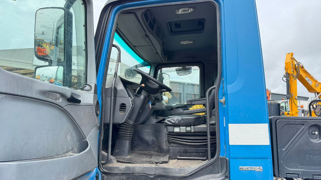 Autocarro portacontainer/ Caisse interchangeable Mercedes-Benz Actros 2641 6x4 hiab abroll tipper - spring: foto 20