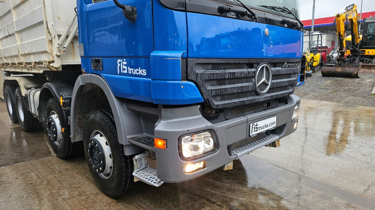 Mercedes-Benz Actros 3241 8x4 3 sided tipper - full spring - Autocarro ribaltabile: foto 2 Mercedes-Benz Actros 3241 8x4 3 sided tipper - full spring - Autocarro ribaltabile: foto 2