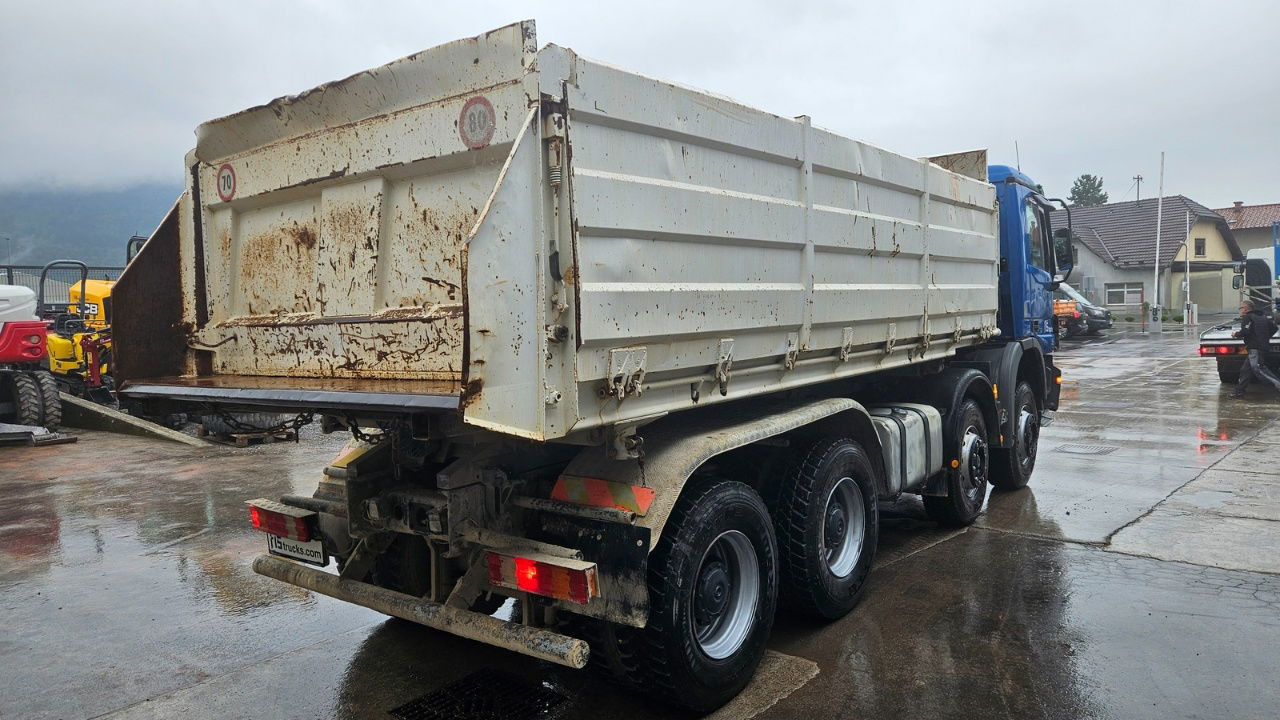 Mercedes-Benz Actros 3241 8x4 3 sided tipper - full spring - Autocarro ribaltabile: foto 4 Mercedes-Benz Actros 3241 8x4 3 sided tipper - full spring - Autocarro ribaltabile: foto 4