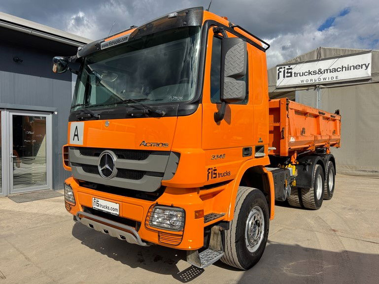 Mercedes-Benz Actros 3346 K 6x4 bordmatic - 3 pedals - Autocarro ribaltabile: foto 1 Mercedes-Benz Actros 3346 K 6x4 bordmatic - 3 pedals - Autocarro ribaltabile: foto 1