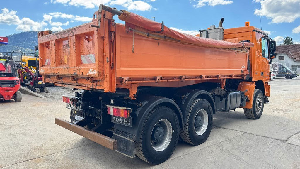Mercedes-Benz Actros 3346 K 6x4 bordmatic - 3 pedals - Autocarro ribaltabile: foto 4 Mercedes-Benz Actros 3346 K 6x4 bordmatic - 3 pedals - Autocarro ribaltabile: foto 4