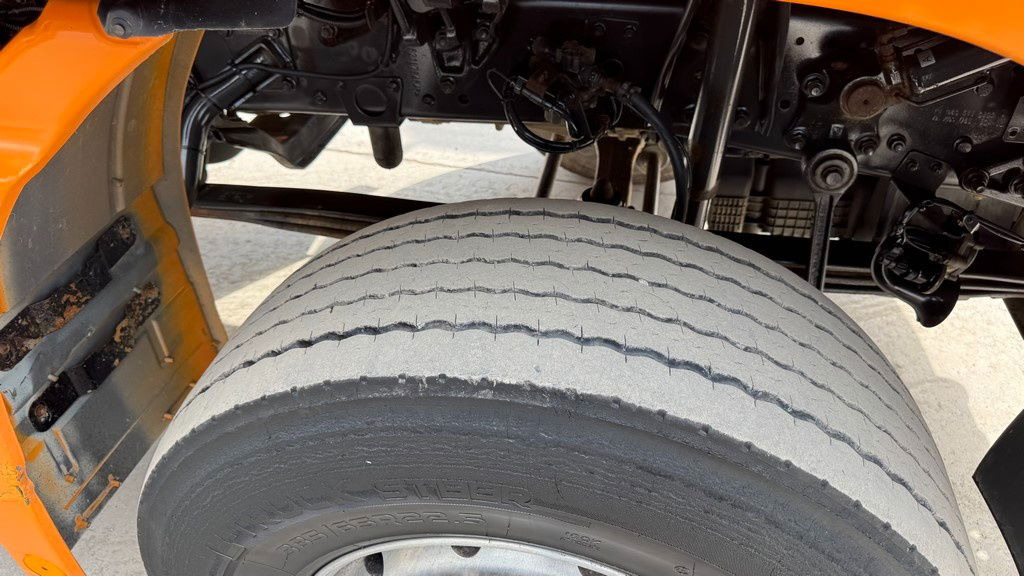 Autocarro ribaltabile Mercedes-Benz Actros 3346 K 6x4 bordmatic - 3 pedals: foto 12