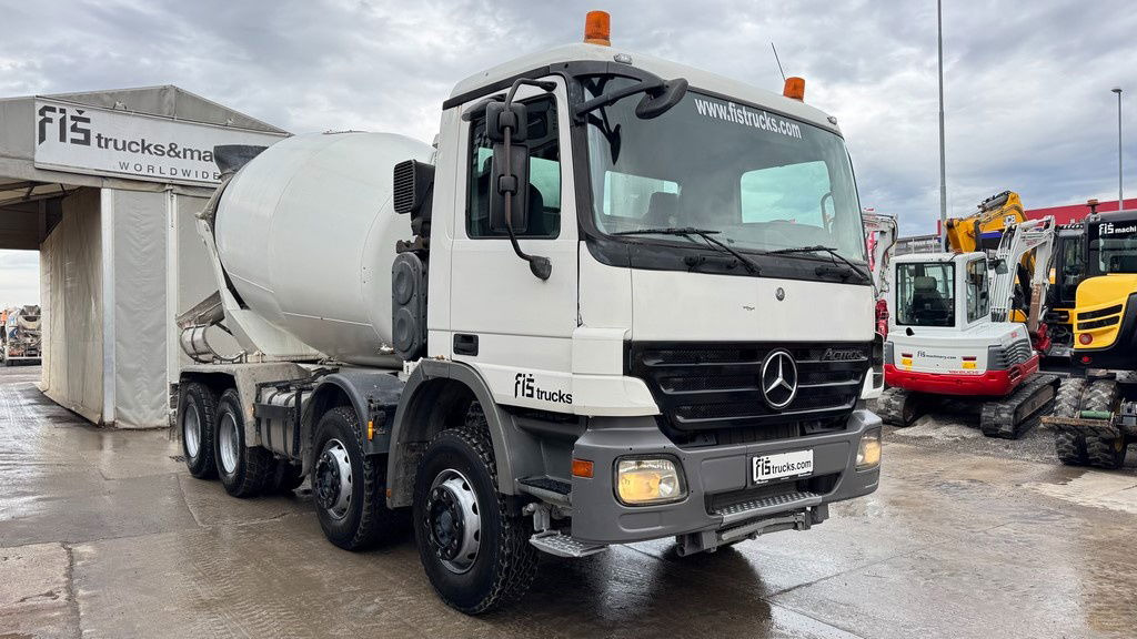 Mercedes-Benz Actros 3536 8x4 stetter schwing mixer 9m3 - Autobetoniera: foto 3 Mercedes-Benz Actros 3536 8x4 stetter schwing mixer 9m3 - Autobetoniera: foto 3