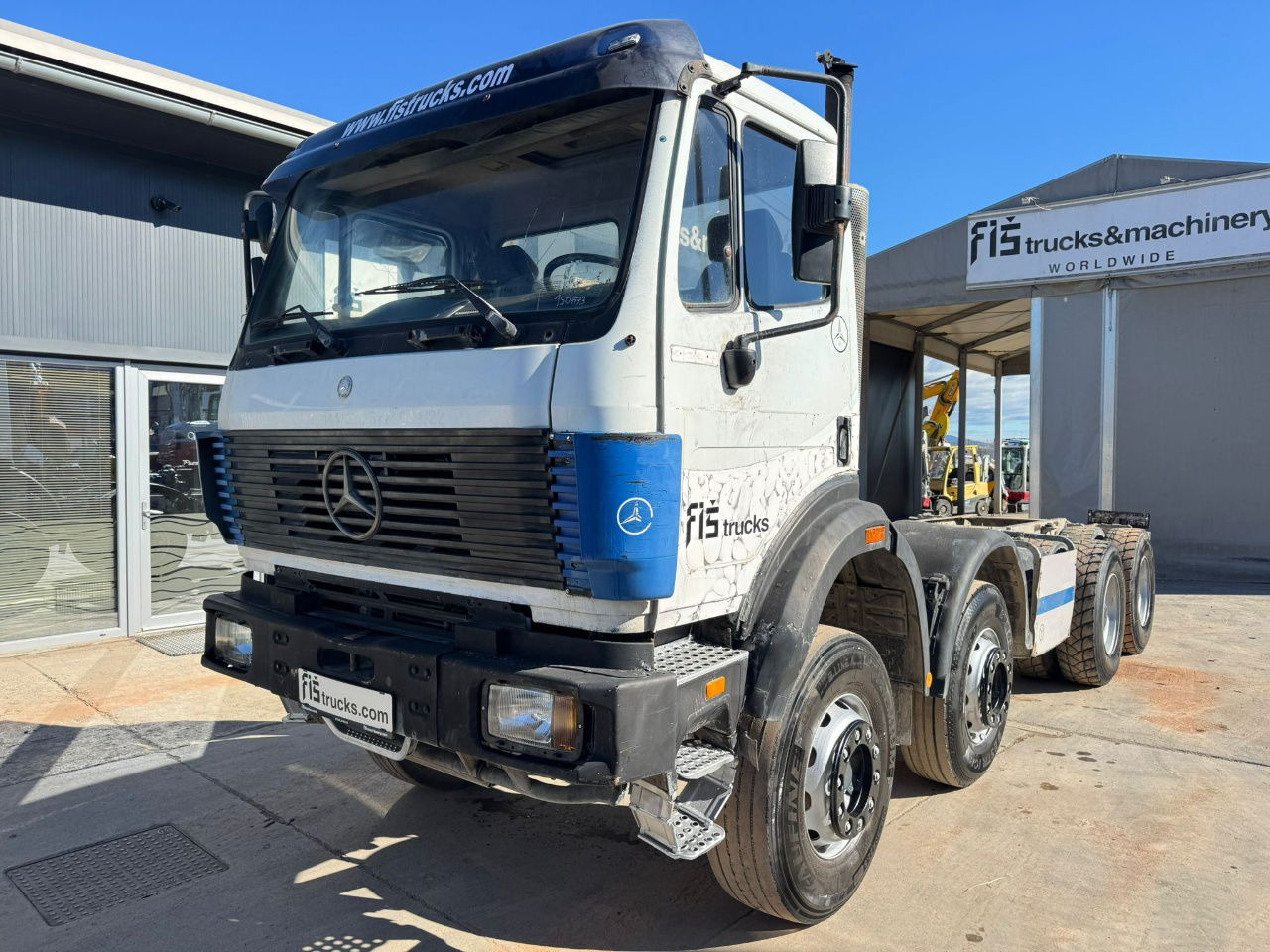 Mercedes-Benz SK 3234 8x4 chassis - Autocarro telaio: foto 1 Mercedes-Benz SK 3234 8x4 chassis - Autocarro telaio: foto 1