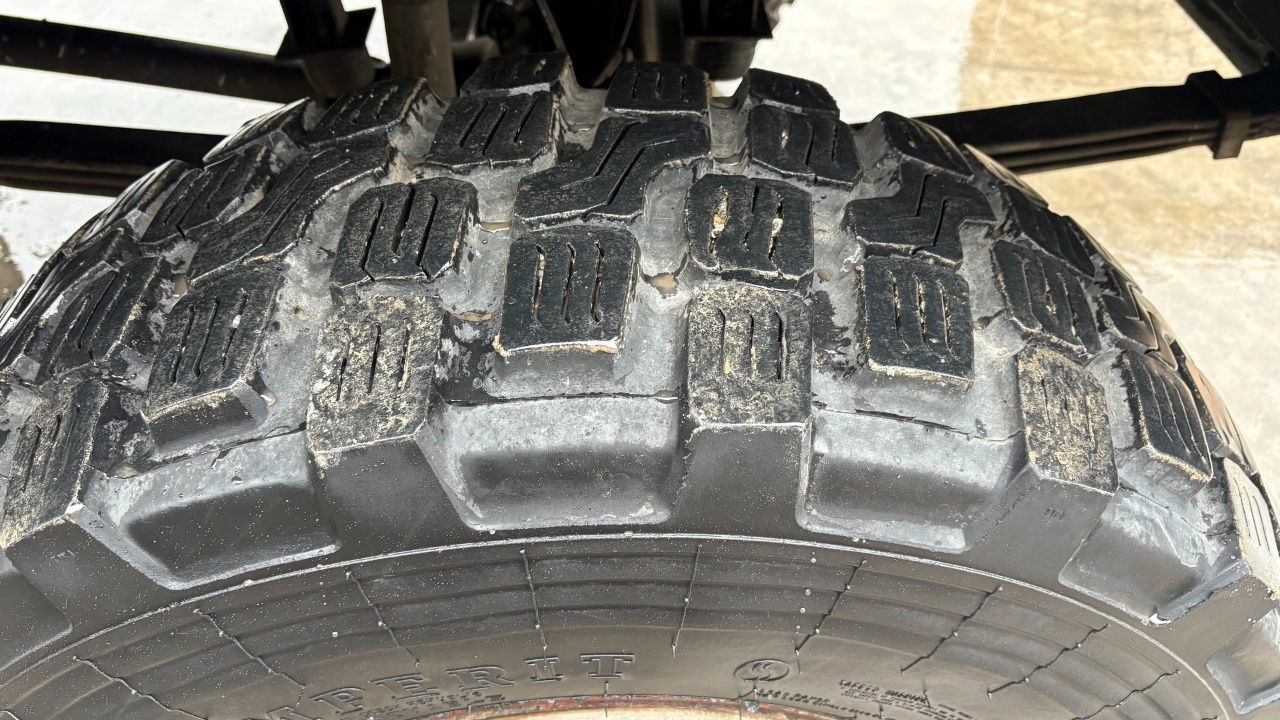 Steyr 12M18 4X4 stake body - 62.000km - Camion centinato: foto 5 Steyr 12M18 4X4 stake body - 62.000km - Camion centinato: foto 5