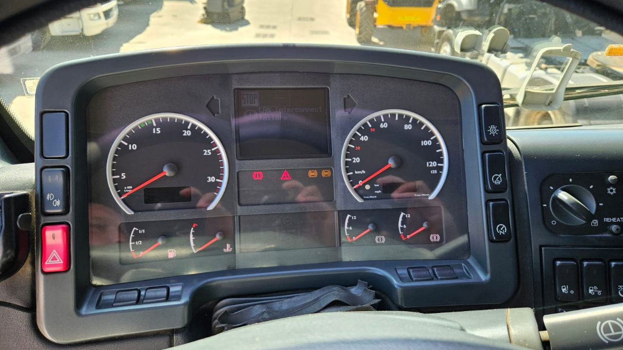 Leasing di  MAN TGA 18.413 4X2 tractor unit MAN TGA 18.413 4X2 tractor unit: foto 20