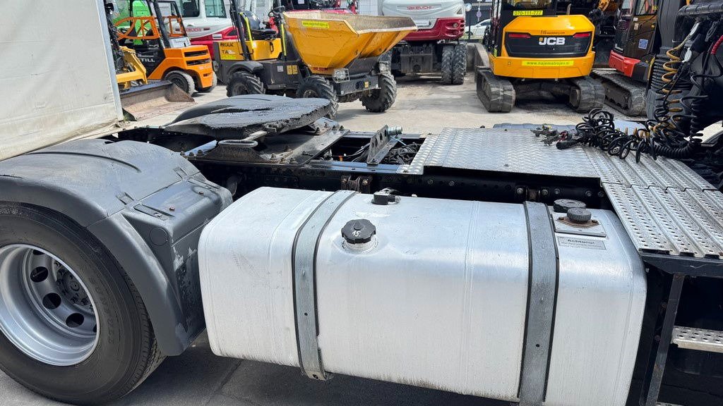 MAN TGS 18.440 4x4 BLS tractor unit - tipp. hydraulics - Trattore stradale: foto 4 MAN TGS 18.440 4x4 BLS tractor unit - tipp. hydraulics - Trattore stradale: foto 4