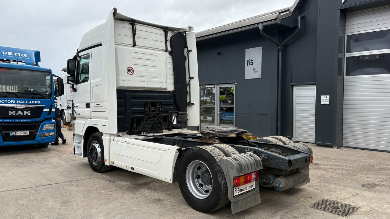 Mercedes-Benz Actros 1844 4x2 - tractor unit - retarder - Trattore stradale: foto 4 Mercedes-Benz Actros 1844 4x2 - tractor unit - retarder - Trattore stradale: foto 4