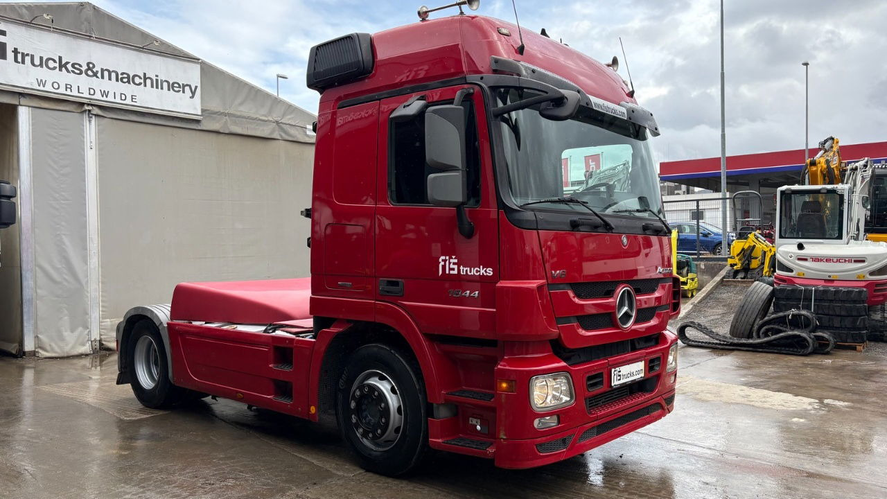 Mercedes-Benz Actros 1844 4x2 tractor unit - retarder - Trattore stradale: foto 2 Mercedes-Benz Actros 1844 4x2 tractor unit - retarder - Trattore stradale: foto 2