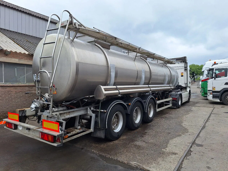 BSLT STC1A - Semirimorchio cisterna: foto 3 BSLT STC1A - Semirimorchio cisterna: foto 3