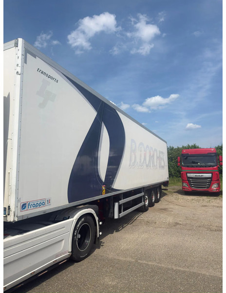Lecitrailer LTF-3ES - Semirimorchio furgonato: foto 5 Lecitrailer LTF-3ES - Semirimorchio furgonato: foto 5