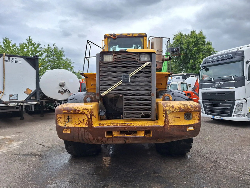 Volvo L220D - Pala gommata: foto 5 Volvo L220D - Pala gommata: foto 5