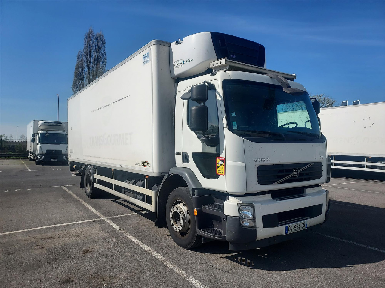 VOLVO FE - Autocarro frigorifero: foto 1 VOLVO FE - Autocarro frigorifero: foto 1
