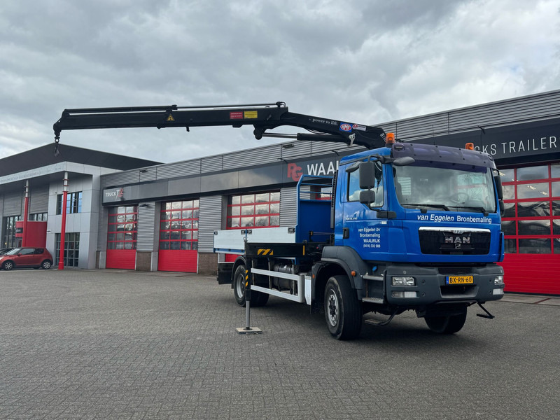 MAN TGM 18-290 4x4 Kraan met Open laadbak HMF Kraan 13 T - Camion con gru: foto 5 MAN TGM 18-290 4x4 Kraan met Open laadbak HMF Kraan 13 T - Camion con gru: foto 5