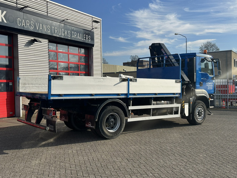 MAN TGM 18-290 4x4 Kraan met Open laadbak HMF Kraan 13 T - Camion con gru: foto 4 MAN TGM 18-290 4x4 Kraan met Open laadbak HMF Kraan 13 T - Camion con gru: foto 4