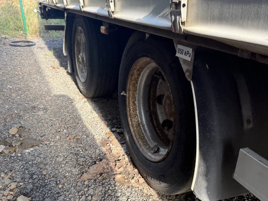 Agrikom - Rimorchio centinato: foto 4 Agrikom - Rimorchio centinato: foto 4