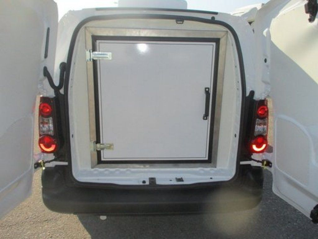 Citroën Berlingo freezer - Furgone frigo: foto 4 Citroën Berlingo freezer - Furgone frigo: foto 4