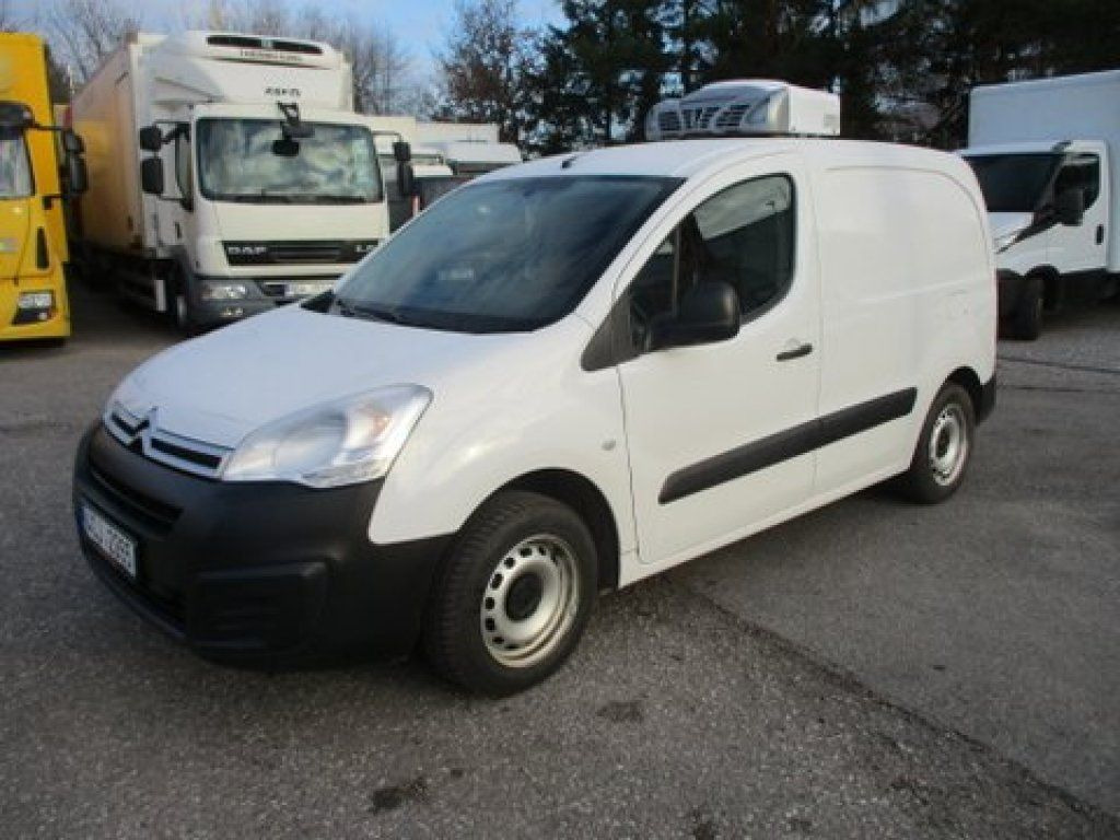 Citroën Berlingo izotherm - Furgone frigo: foto 3 Citroën Berlingo izotherm - Furgone frigo: foto 3