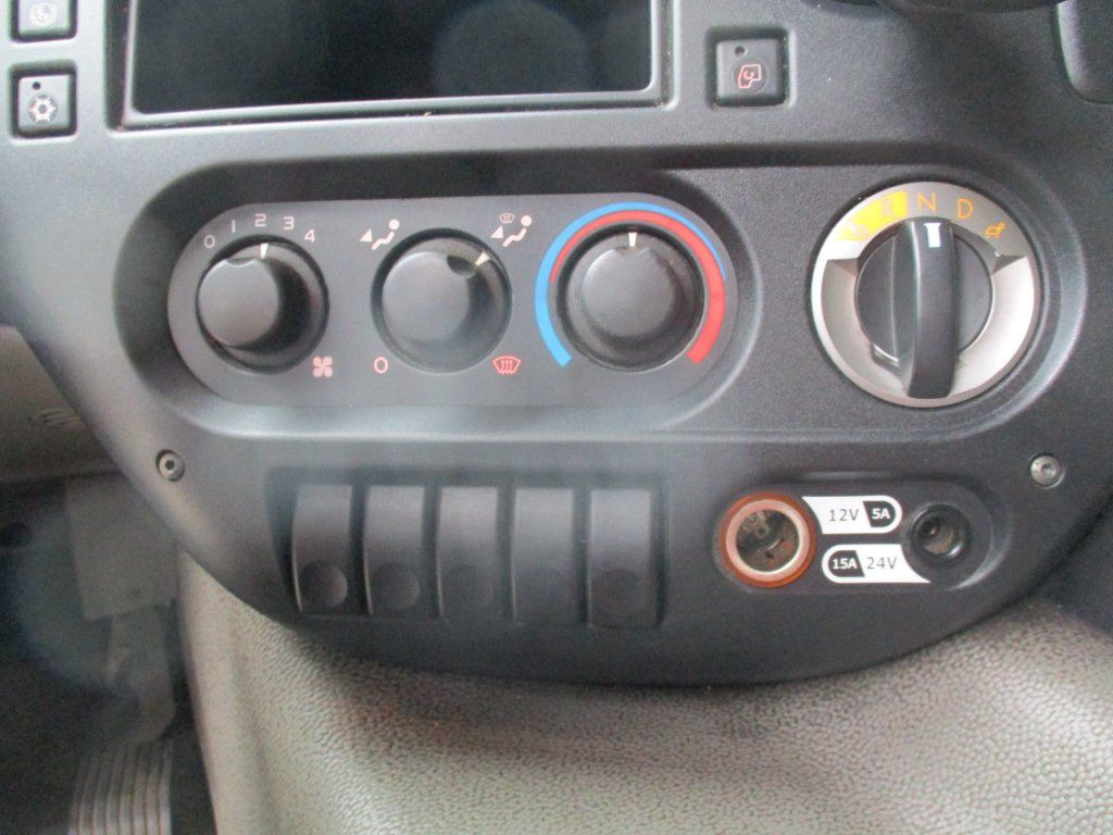 Autocarro furgonato DAF  CF 75.310: foto 15