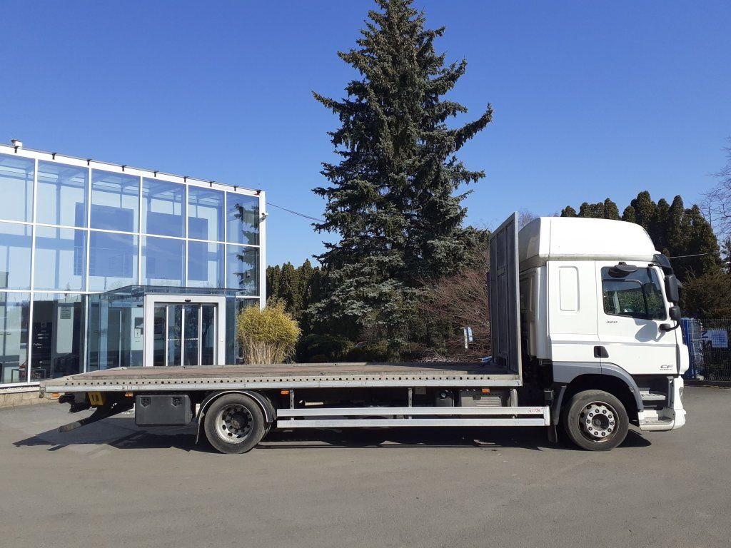 DAF CF320 EURO 6 - Autocarro con pianale/ Cassone fisso: foto 5 DAF CF320 EURO 6 - Autocarro con pianale/ Cassone fisso: foto 5