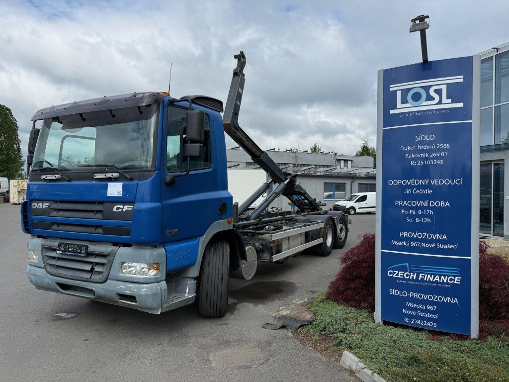 DAF CF85.380 6x2 EURO 3 - Autocarro scarrabile: foto 1 DAF CF85.380 6x2 EURO 3 - Autocarro scarrabile: foto 1
