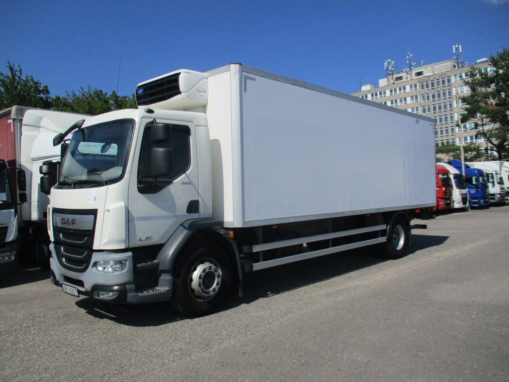 DAF LF 18.260 DAF LF 18.260 Xarios 600 - Autocarro frigorifero: foto 1 DAF LF 18.260 DAF LF 18.260 Xarios 600 - Autocarro frigorifero: foto 1