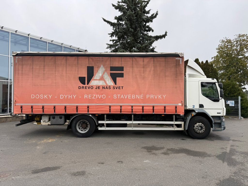 DAF LF55.250 EURO 4 - Camion centinato: foto 3 DAF LF55.250 EURO 4 - Camion centinato: foto 3