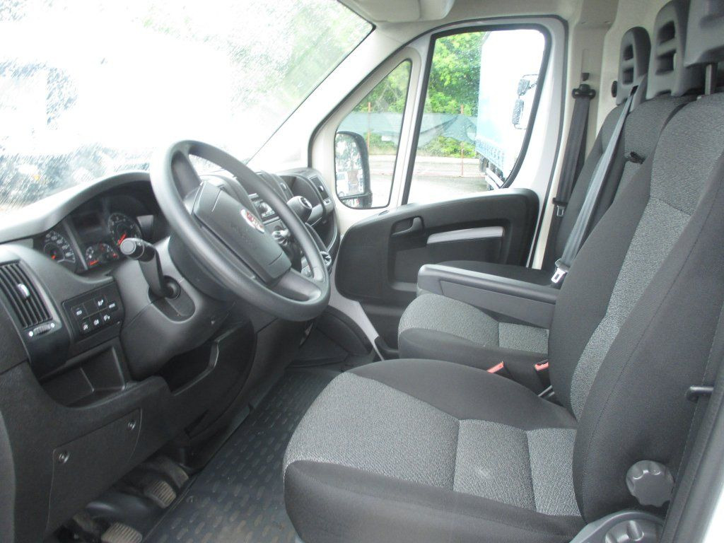 Fiat Ducato L1H1 - Furgone chiuso: foto 5 Fiat Ducato L1H1 - Furgone chiuso: foto 5