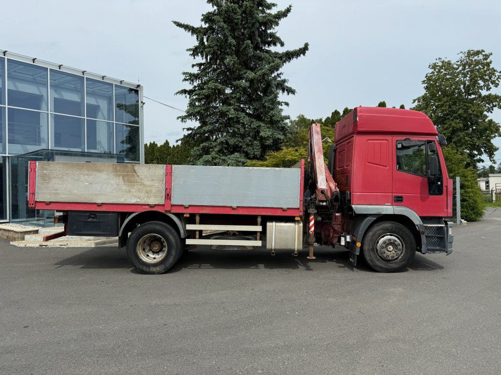 Iveco 190E35 EURO 1 Kran PM10 - Camion con gru: foto 3 Iveco 190E35 EURO 1 Kran PM10 - Camion con gru: foto 3