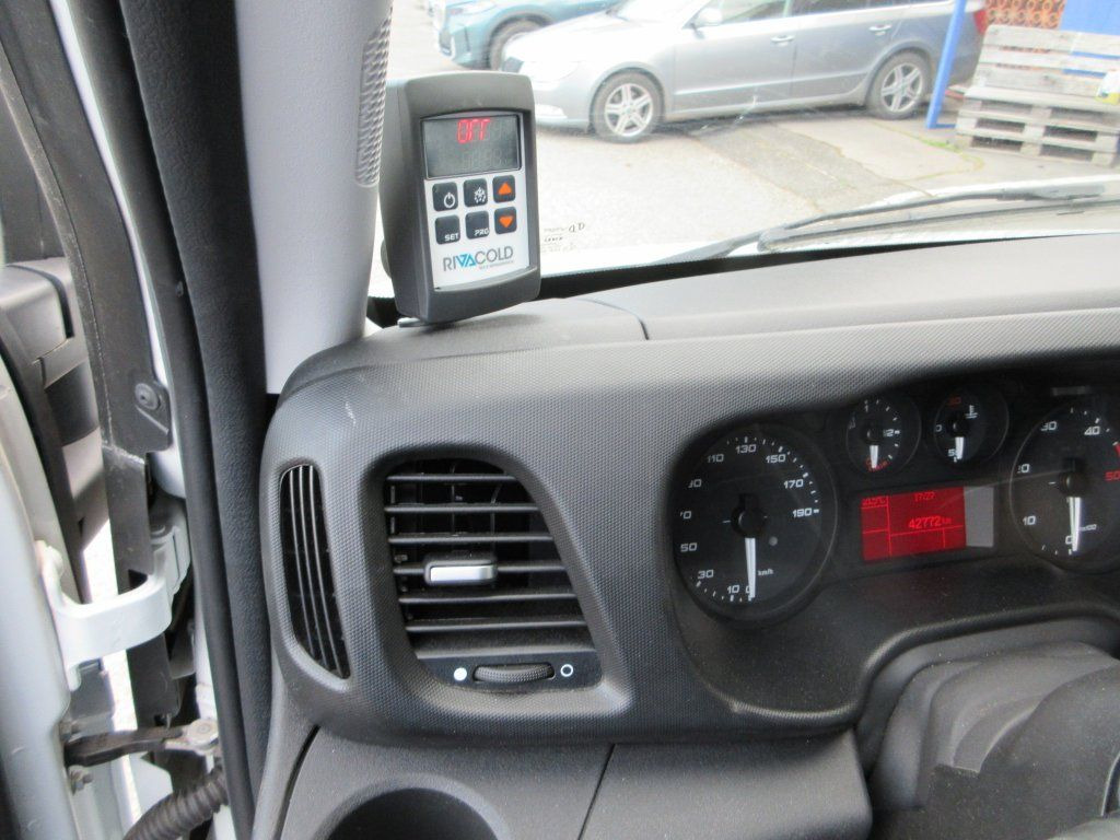 Furgone box Iveco Daily 35C16 Iveco Daily 35C16: foto 15