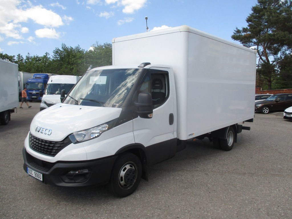 Iveco Daily 35C16 - Furgone box: foto 1 Iveco Daily 35C16 - Furgone box: foto 1