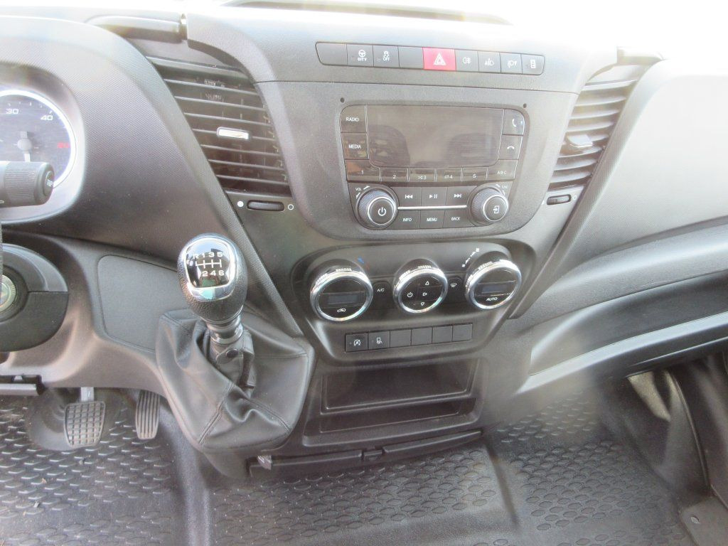Furgone chiuso Iveco Daily 35S16: foto 10