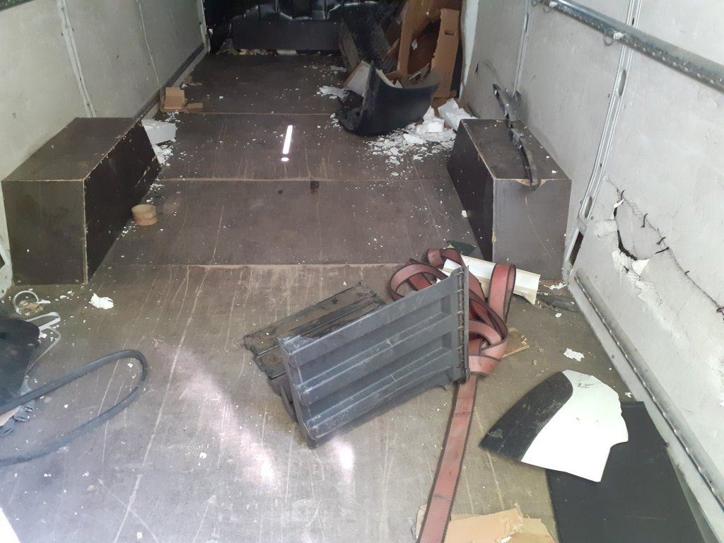 Furgone chiuso Iveco Daily 35S16 maxi Damaged: foto 16 Furgone chiuso Iveco Daily 35S16 maxi Damaged: foto 16