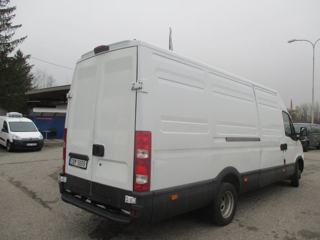 Iveco Daily 50C15 Carrier 350 - Furgone frigo: foto 5 Iveco Daily 50C15 Carrier 350 - Furgone frigo: foto 5