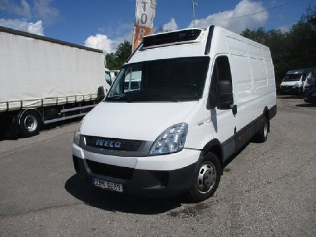 Iveco Daily 50C15 Carrier 350 - Furgone frigo: foto 2 Iveco Daily 50C15 Carrier 350 - Furgone frigo: foto 2
