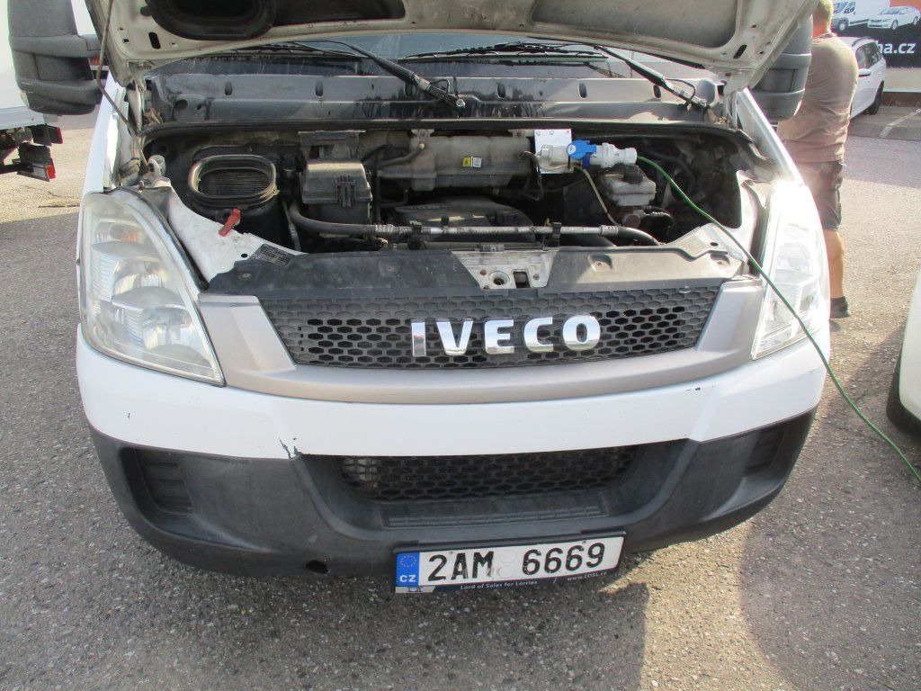 Iveco Daily 50C15 Carrier 350 - Furgone frigo: foto 3 Iveco Daily 50C15 Carrier 350 - Furgone frigo: foto 3