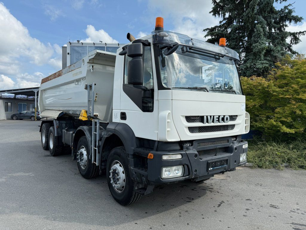 Iveco Trakker 410 S1 8x4 - Autocarro ribaltabile: foto 2 Iveco Trakker 410 S1 8x4 - Autocarro ribaltabile: foto 2