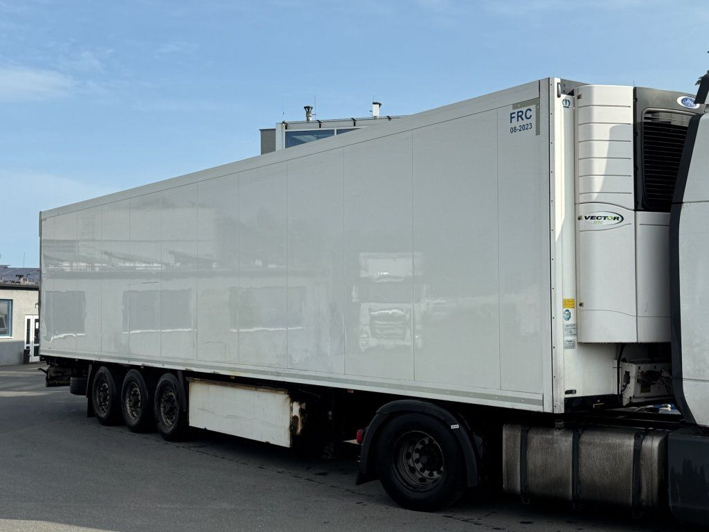 Lamberet Carrier Vectro 1550 DoppelStock - Semirimorchio furgonato: foto 1 Lamberet Carrier Vectro 1550 DoppelStock - Semirimorchio furgonato: foto 1
