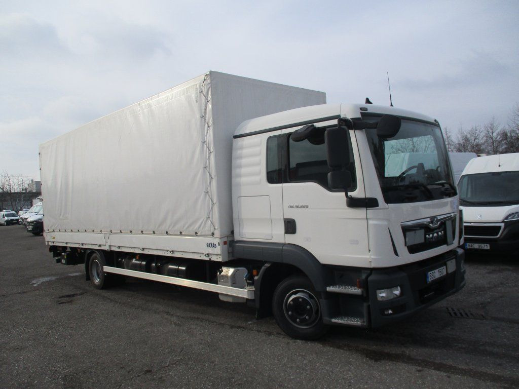 MAN TGL 12.220 MAN TGL 12.220 - Camion centinato: foto 2 MAN TGL 12.220 MAN TGL 12.220 - Camion centinato: foto 2