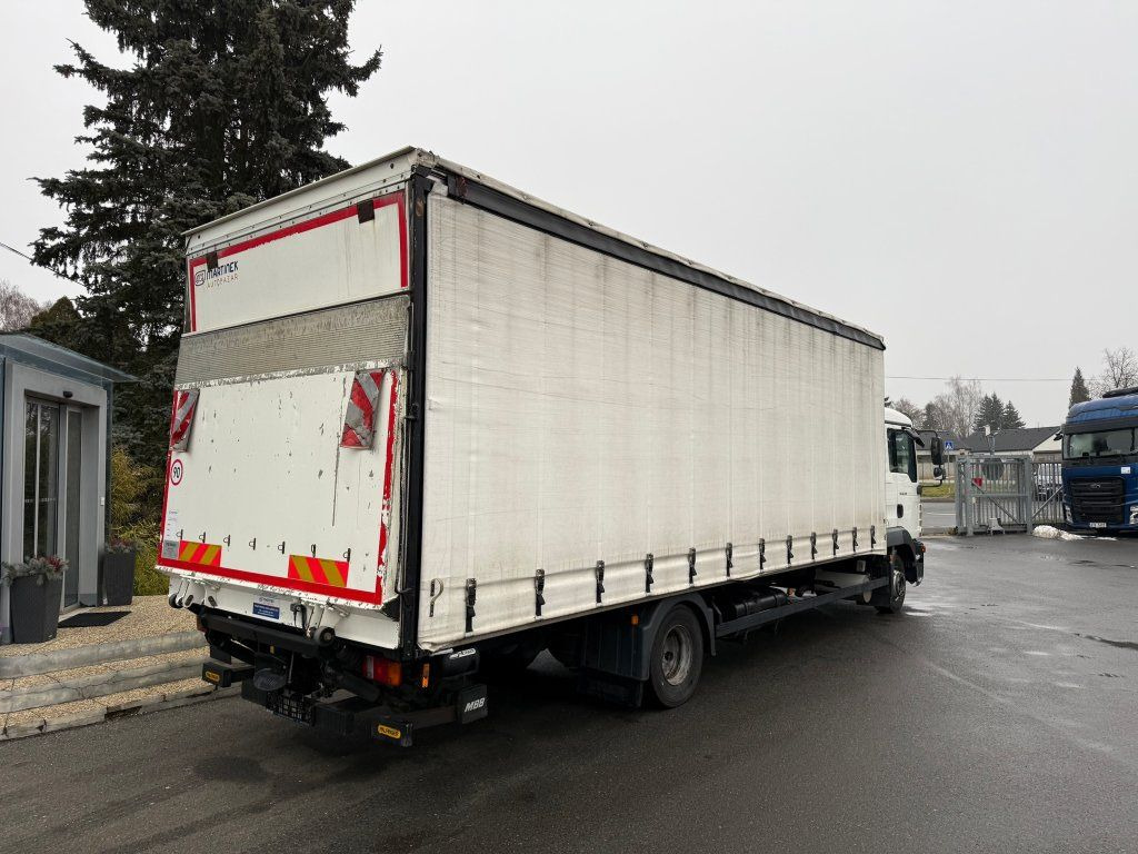 MAN TGL12.220 EURO 5 - Camion centinato: foto 4 MAN TGL12.220 EURO 5 - Camion centinato: foto 4