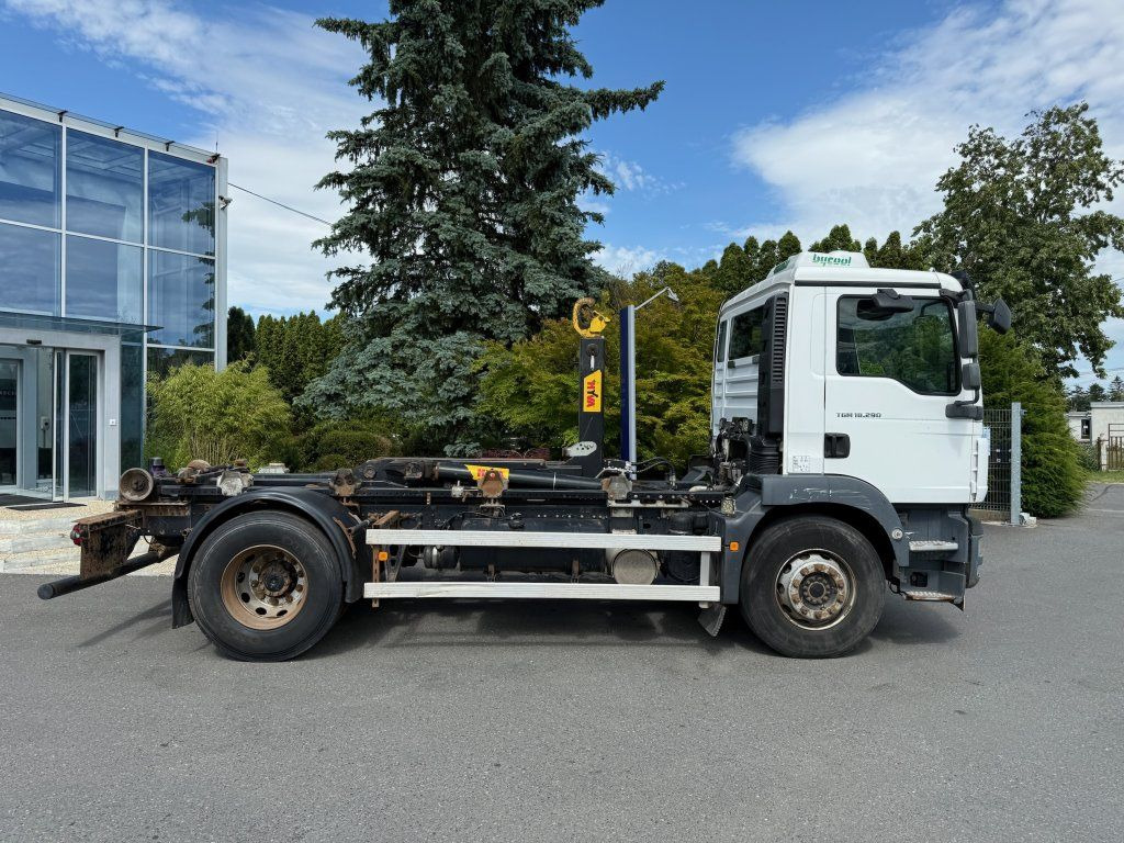 MAN TGM18.290 EURO 5 - Autocarro scarrabile: foto 3 MAN TGM18.290 EURO 5 - Autocarro scarrabile: foto 3