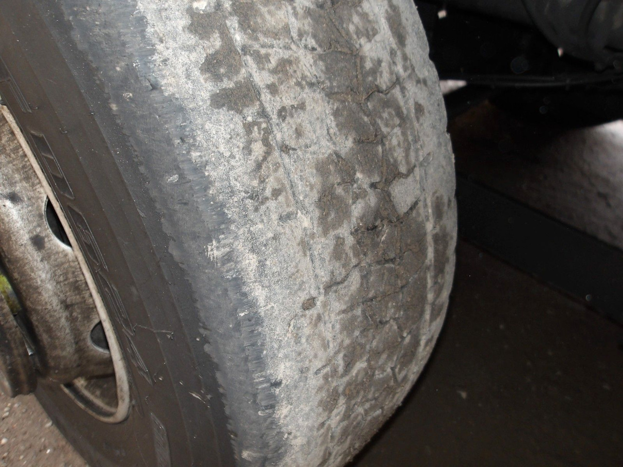 Mercedes-Benz 2548 Actros 6x2 EURO 6 + Schmitz - Camion centinato: foto 4 Mercedes-Benz 2548 Actros 6x2 EURO 6 + Schmitz - Camion centinato: foto 4