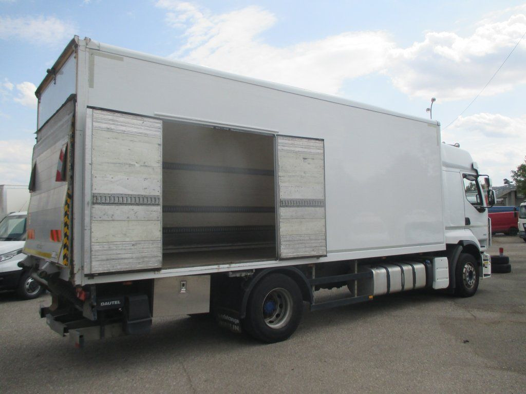Renault Premium 380 Dxi - Autocarro furgonato: foto 5 Renault Premium 380 Dxi - Autocarro furgonato: foto 5