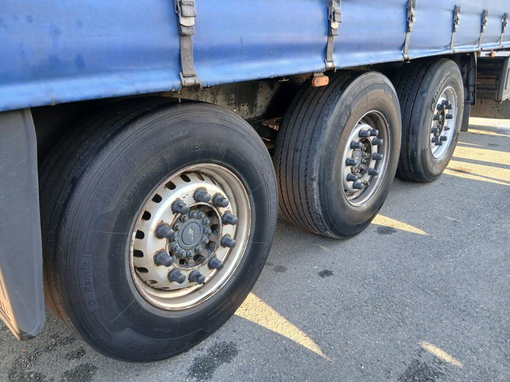 Schmitz Cargobull SCS24 - Semirimorchio centinato: foto 5 Schmitz Cargobull SCS24 - Semirimorchio centinato: foto 5