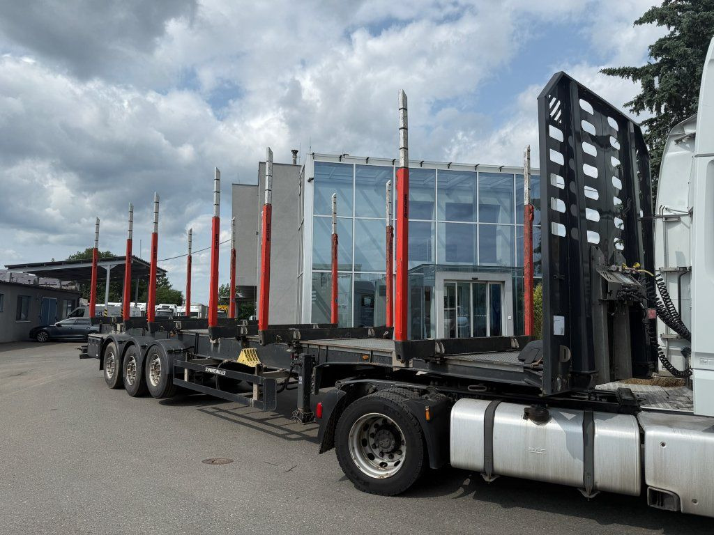 Schwarzmüller RSA - Semirimorchio trasporto legname: foto 1 Schwarzmüller RSA - Semirimorchio trasporto legname: foto 1