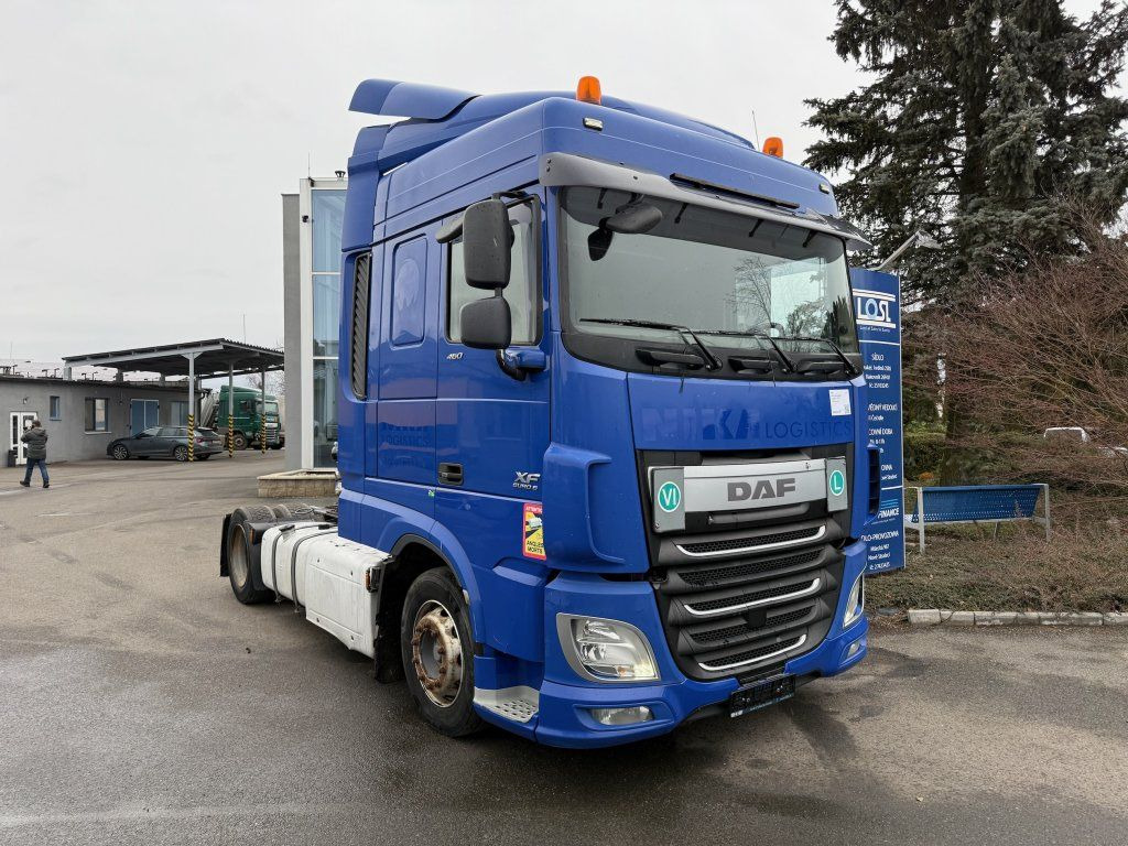 DAF XF460 EURO 6 MEGA/lowdeck - Trattore stradale: foto 2 DAF XF460 EURO 6 MEGA/lowdeck - Trattore stradale: foto 2