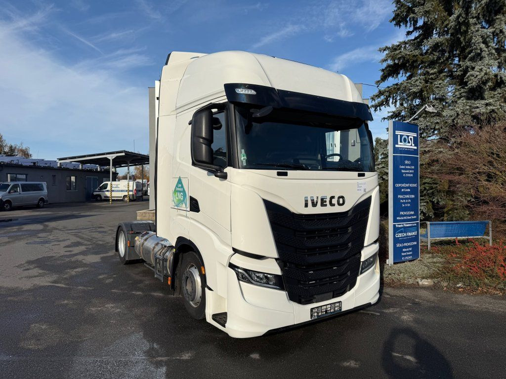 Iveco S-Way 460 MEGA/lowdeck LNG EURO 6 New Tacho - Trattore stradale: foto 2 Iveco S-Way 460 MEGA/lowdeck LNG EURO 6 New Tacho - Trattore stradale: foto 2