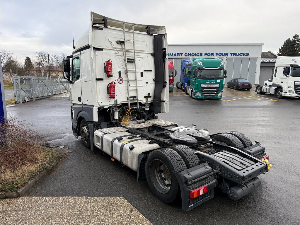 Mercedes-Benz 1845 Actros EURO 6 MEGA/lowdeck - Trattore stradale: foto 5 Mercedes-Benz 1845 Actros EURO 6 MEGA/lowdeck - Trattore stradale: foto 5